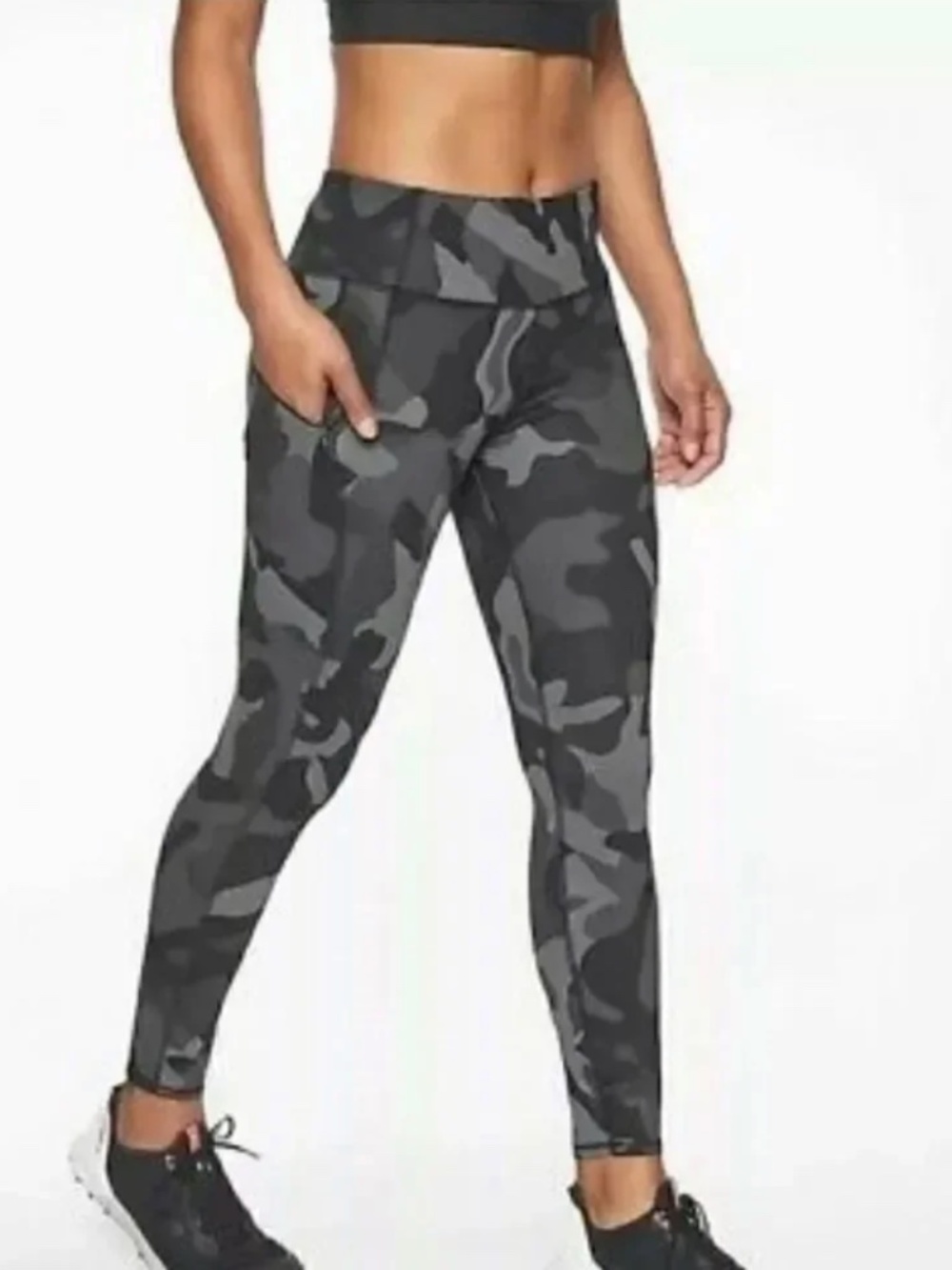 Athleta Camo Contender 7/8 Tight High-Rise Leggings Olive Small